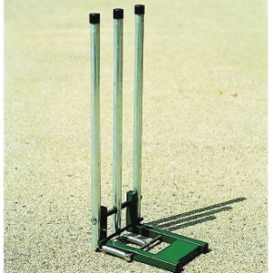 Harrod UK Steel Spring Return Cricket Stumps  CRK-054