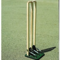 Harrod Best quality UK Wooden Spring Return Cricket Stumps CRK-053